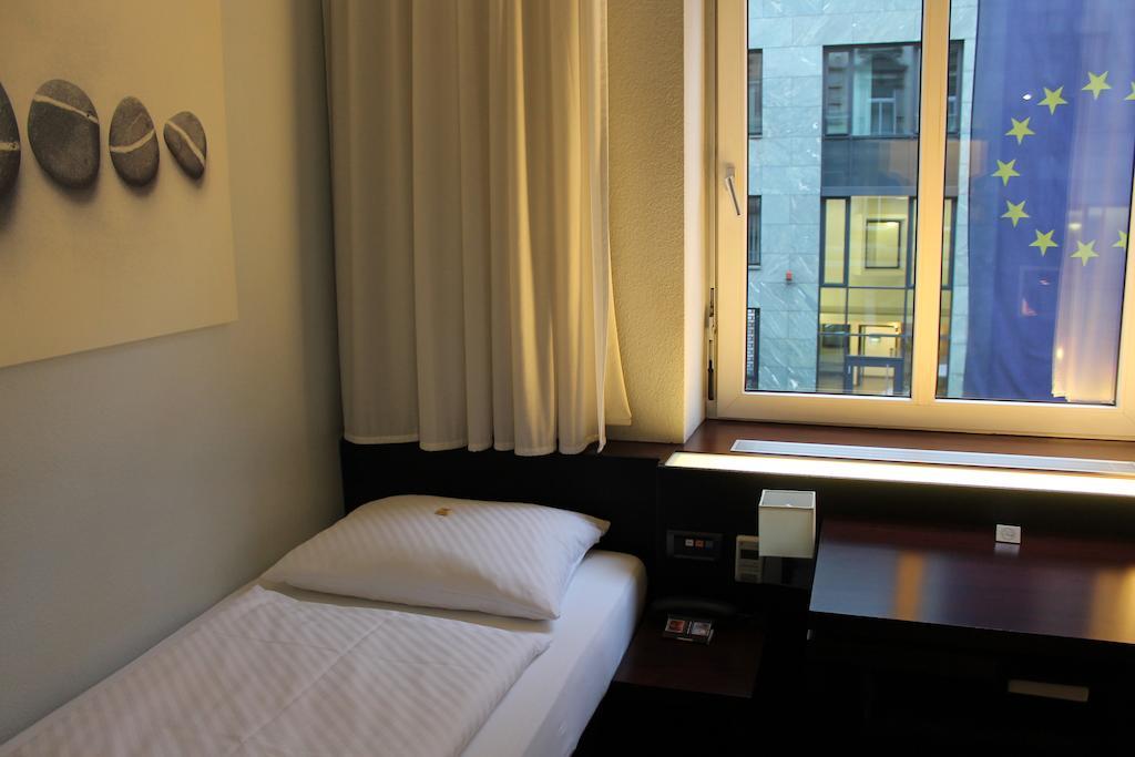 Hotel Concorde Frankfurt am Main Exterior photo